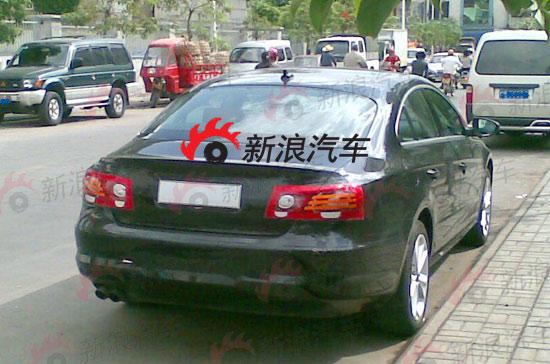 国产帕萨特CC路试谍照曝光